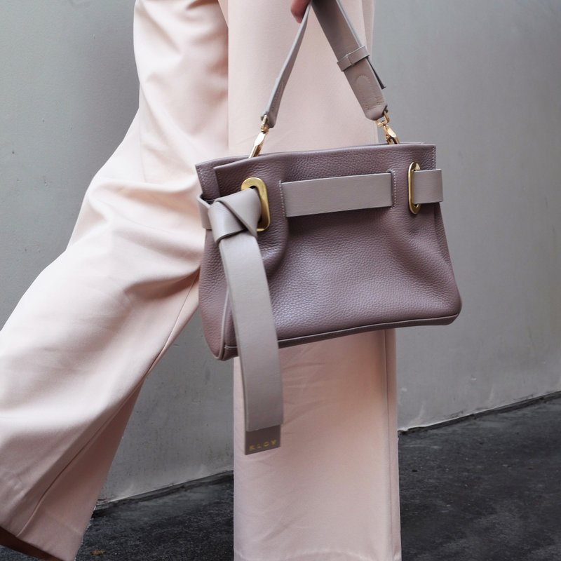 TIE ME KNOT - Genuine leather -  Crossbody bag / Ivory - 手提包/手提袋 - 真皮 卡其色