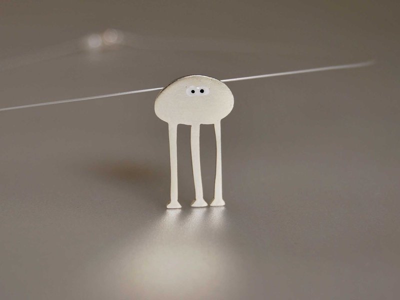 【925纯银】 可爱锁骨项链 三只脚的学委 吊坠坠子不锈钢项圈 怪兽大学 Monsters 简约优雅创意设计生日礼物 MON027 | 希腊原创手工饰品 This and That - 项链 - 其他金属 白色