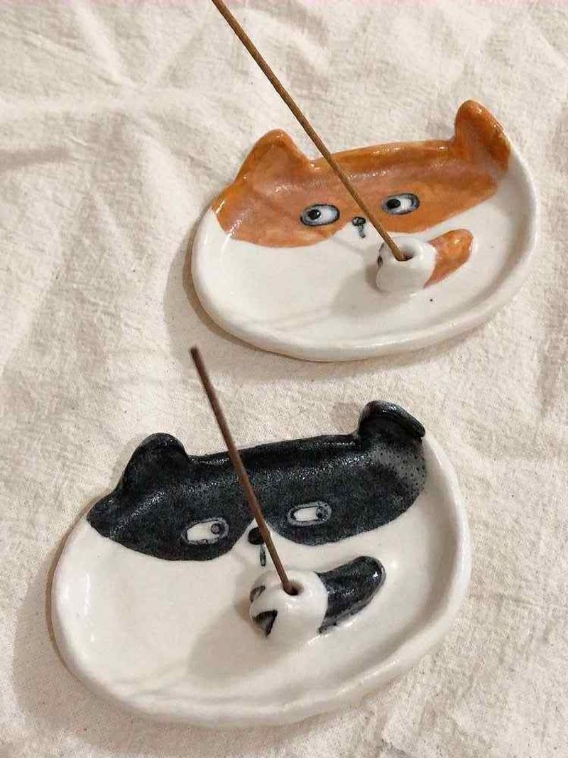 线香 猫猫盘 饰品盘 手作 送礼推荐 - 香薰/精油/线香 - 瓷 白色