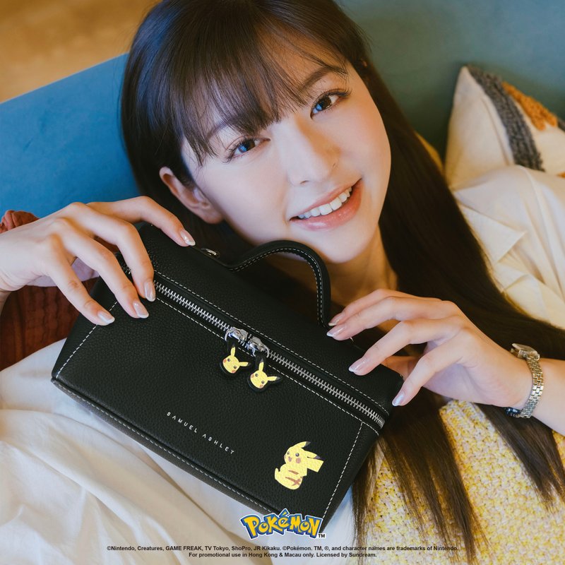 【宝可梦特别版系列】Pokémon皮革斜挎化妆包 - 黑色 皮卡丘 - 侧背包/斜挎包 - 真皮 黑色