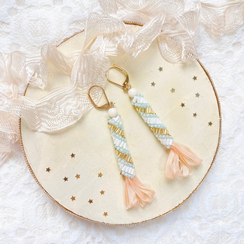 candy twist ribbon 耳夹 - 耳环/耳夹 - 玻璃 绿色