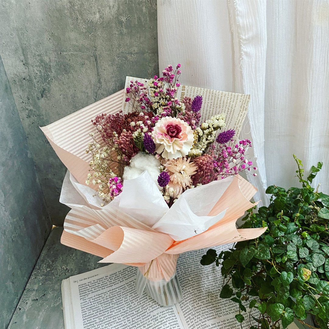 【扩香康乃馨花束】母亲节花束|干燥花束|永生花束|五色|快速出货 - 干燥花/捧花 - 植物．花 粉红色