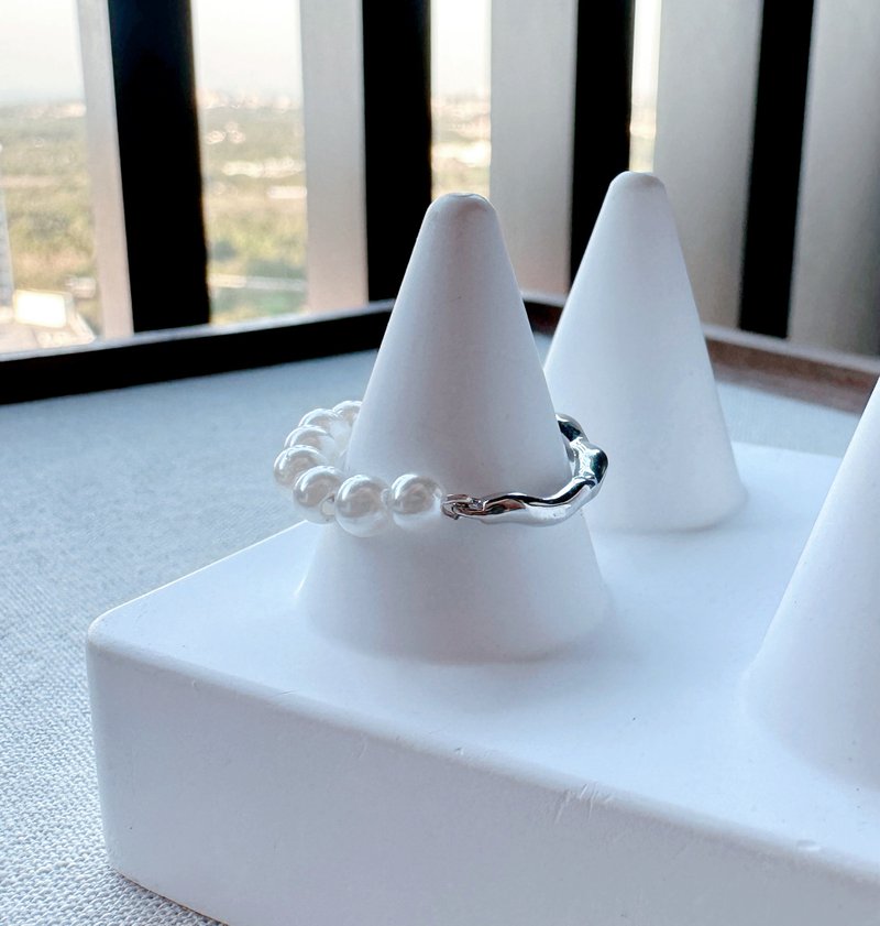 简约珍珠双面戒 - 戒指 - 树脂 银色
