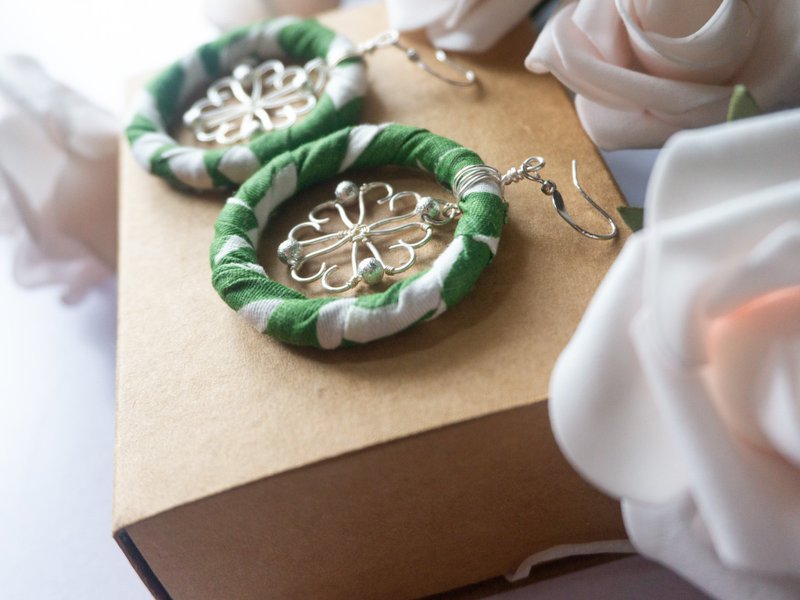 -青白皂- 14K金防敏/全人手编织/金属线艺_Missy.Aliii - 耳环/耳夹 - 贵金属 金色