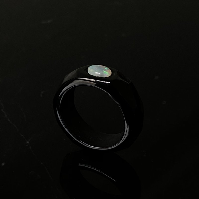 Opal and Obsidian ring - 戒指 - 石头 黑色