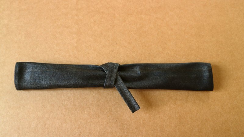 “情人节礼物预售中”沉沦的世界筷套(附送铁木筷可定制化尺寸) - 筷子/筷架 - 其他材质 黑色