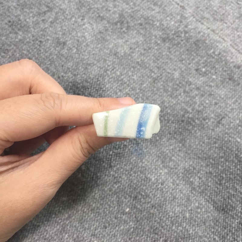 蓝白色／瓷器碎片／指环／戒指/碎片块-手工制作胸针／陶瓷/青花瓷/饭碗／米通碗 - 戒指 - 瓷 蓝色