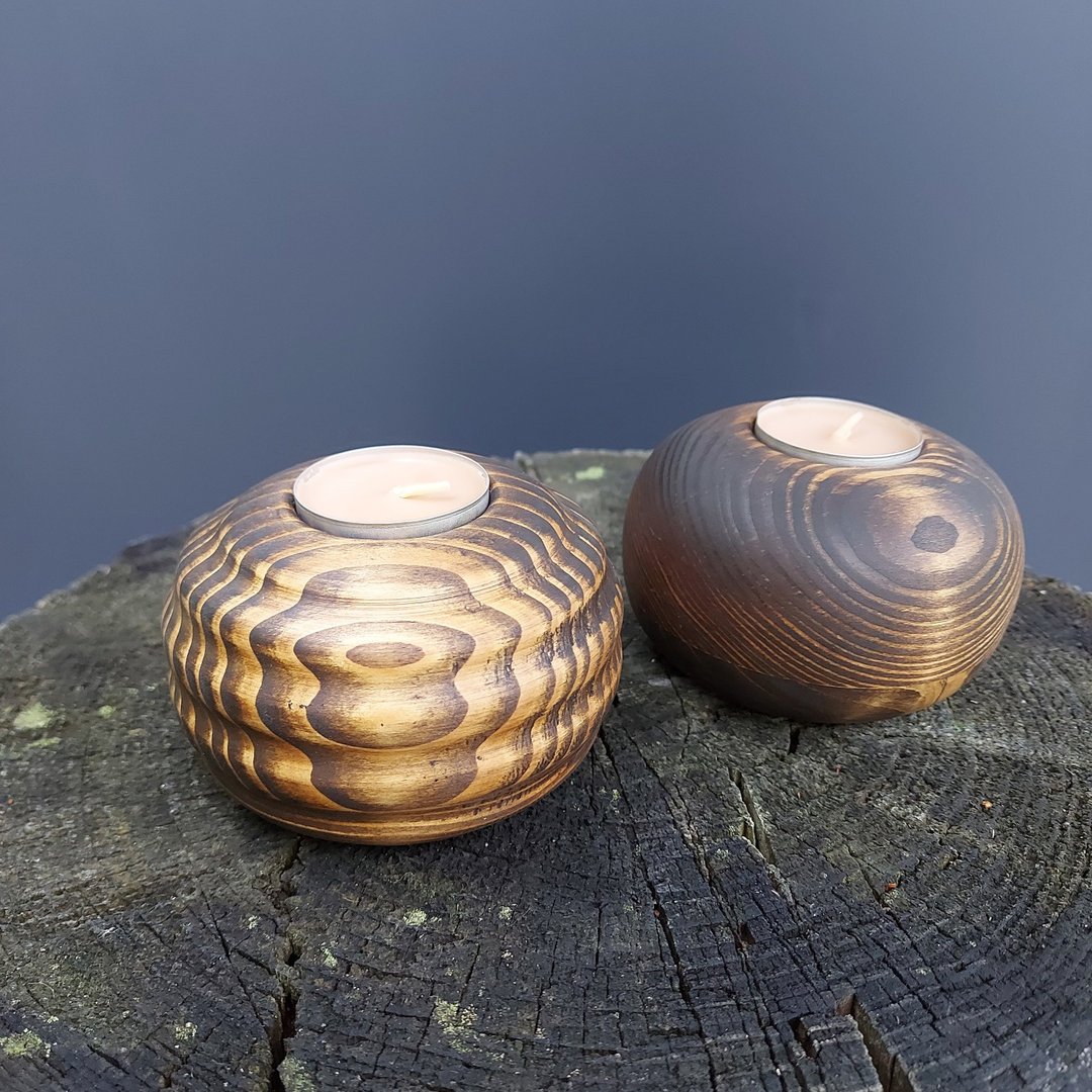 Set of 2 handmade wood tealight candle holders - 蜡烛/烛台 - 木头 咖啡色