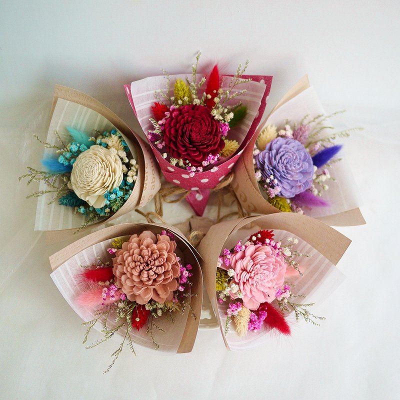 伊登花室 太阳玫瑰满天星 干燥小花束 - 干燥花/捧花 - 植物．花 多色