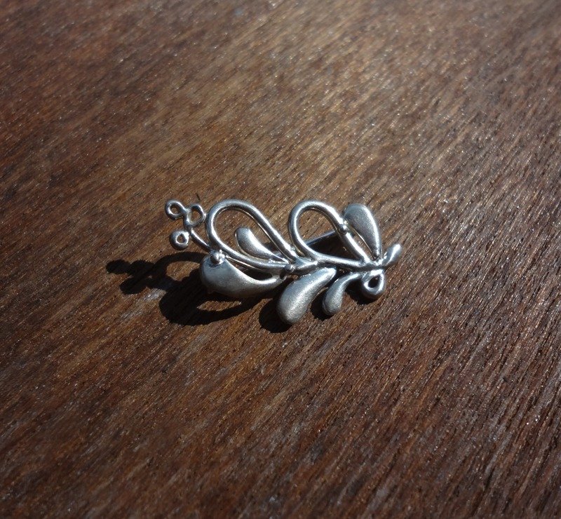 心语花/925银/银别针 - 胸针 - 纯银 银色