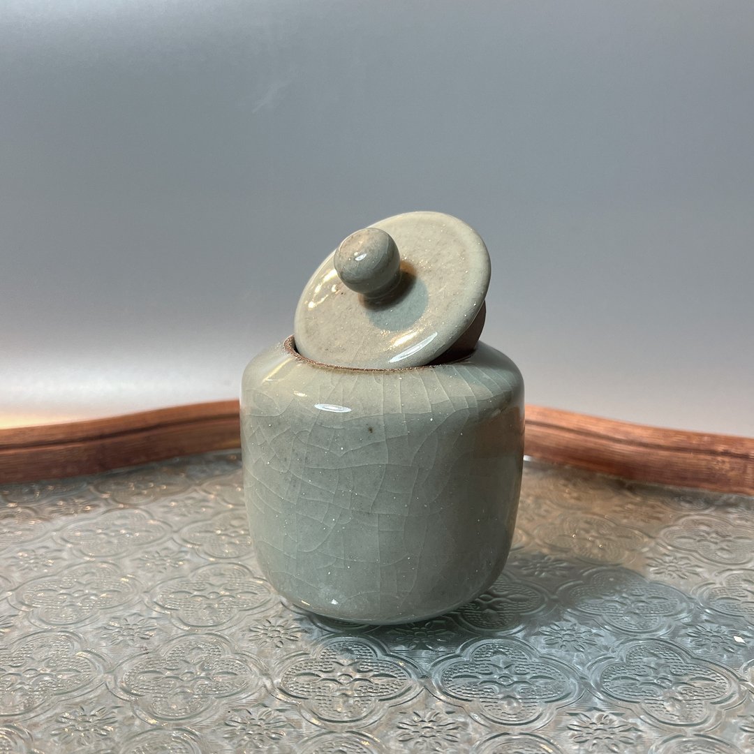 青瓷小茶罐 / 2两小茶仓 / 小平凡手作 - 其他 - 陶 卡其色