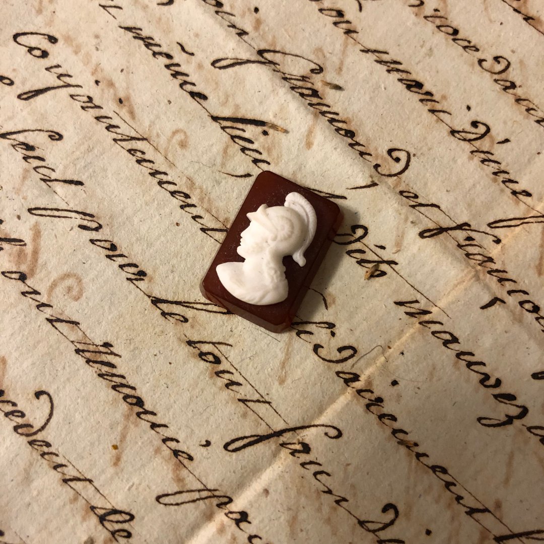 法国玻璃人物碧玉浮雕饰品镶崁素材 - 其他 - 玻璃 红色