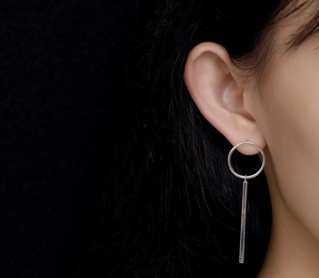 Real 925 Sterling Silver Women Simple Fashion Geometric Drop Earrings Design - 耳环/耳夹 - 纯银 银色