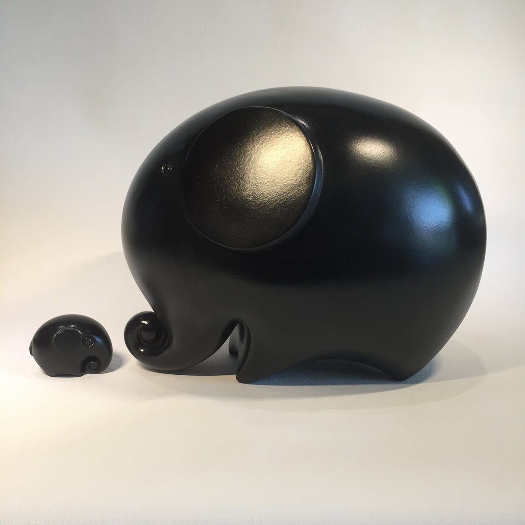 Elephant sculpture Big daddy - 玩偶/公仔 - 树脂 