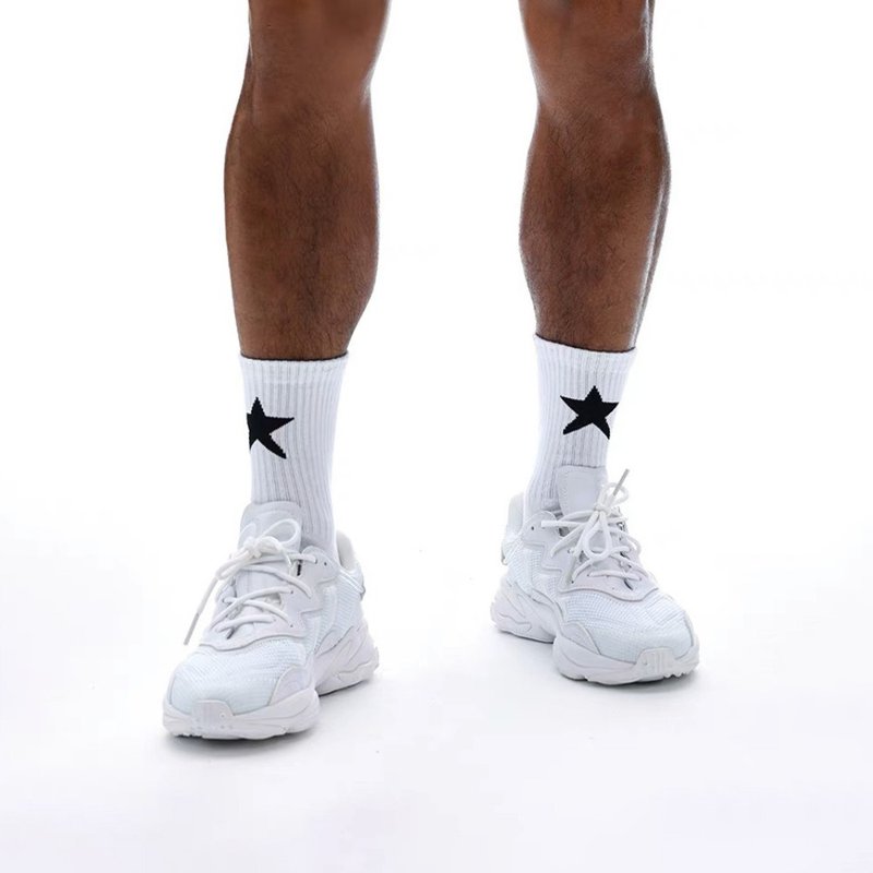 AttentionWear Sockkon中长筒星星运动毛巾袜【星星】│棉袜 运动 - 袜子 - 棉．麻 白色