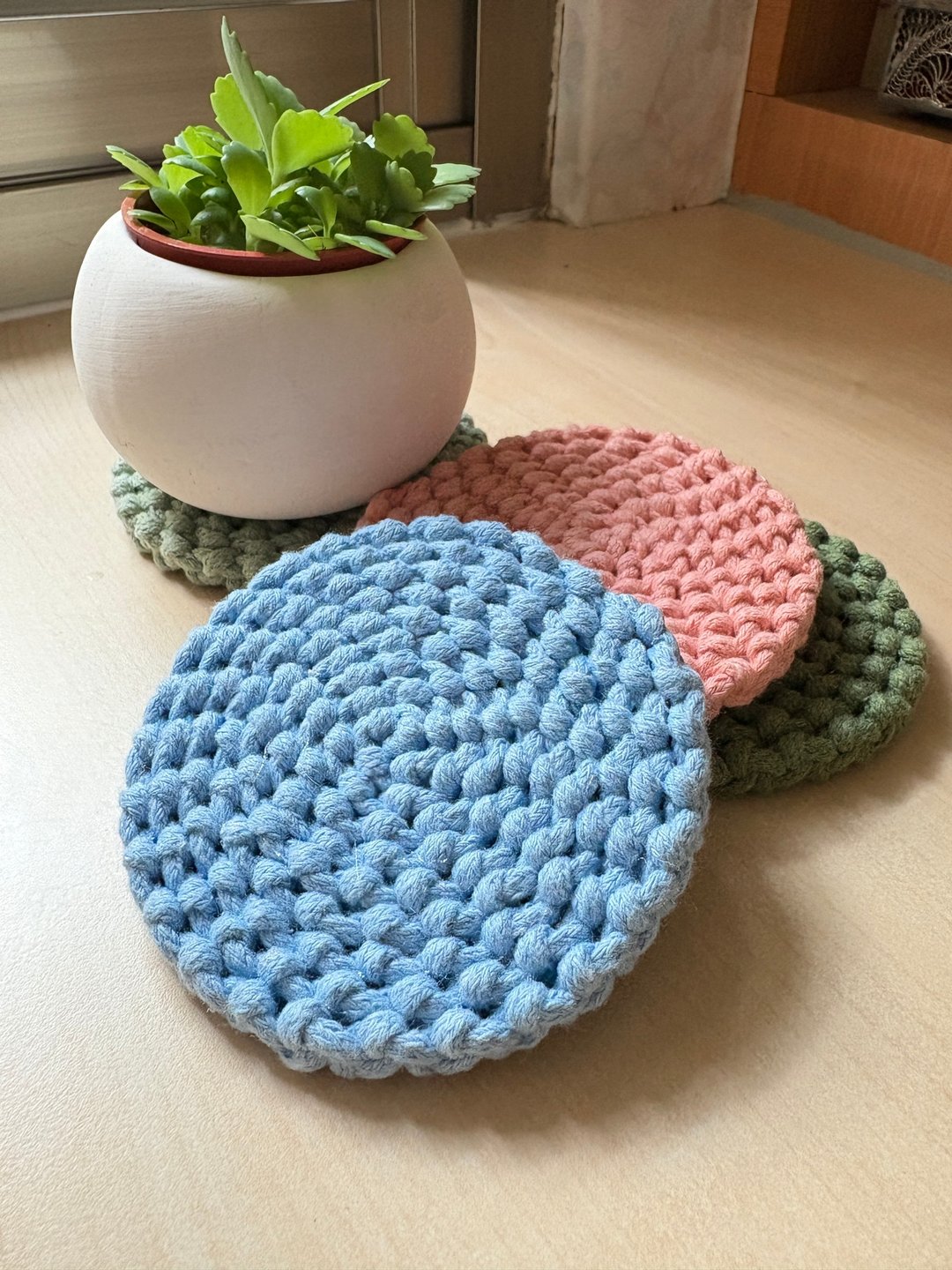 猫宅小日子 花盆编织垫 手工棉线制作 杯垫 水盘 - 花瓶/陶器 - 棉 