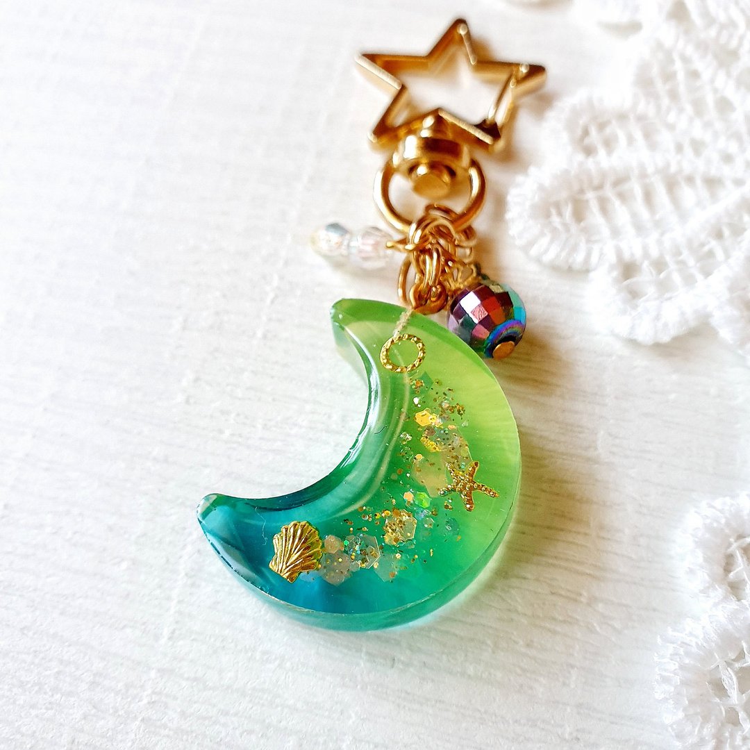 钥匙圈 吊饰 星星 月亮 海洋 海 海底 贝壳 礼物 手作 疗愈 可爱 - 钥匙链/钥匙包 - 树脂 绿色