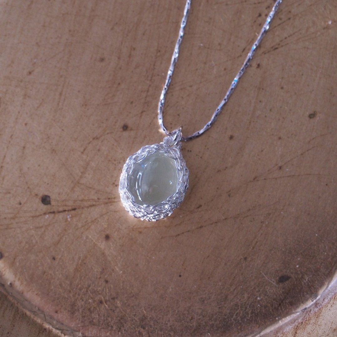 天然葡萄石 999纯银线勾织 纯银项链 Prehnite Silver necklace - 项链 - 半宝石 绿色