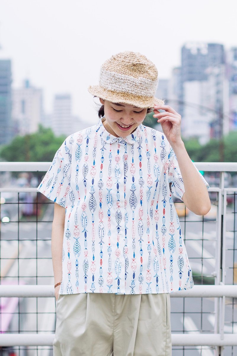 鱼儿水中游。短袖圆领衫 - 女装衬衫 - 其他材质 