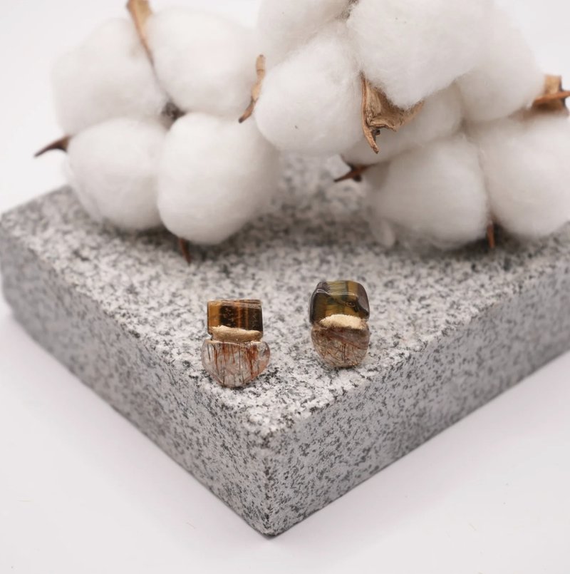 郊游H 不对称独一无二金继饰品 - 耳环/耳夹 - 半宝石 金色