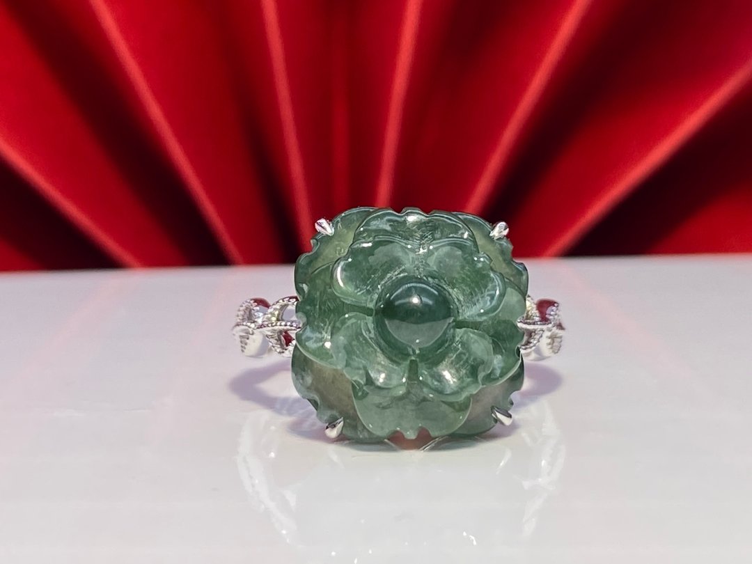 梦幻花园 - 蓝水翡翠花18K白金戒指 - 戒指 - 宝石 