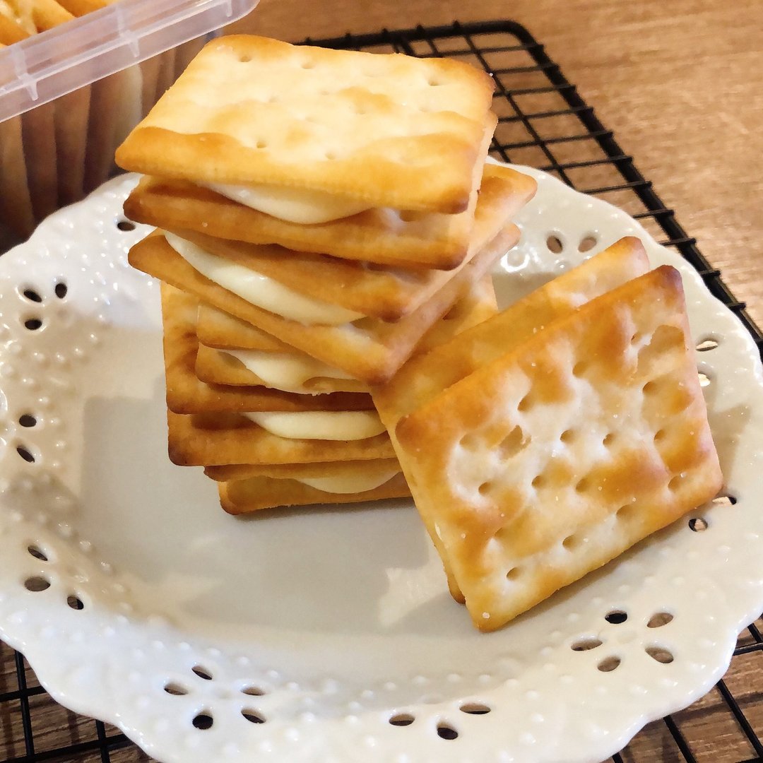 【伊甸台中迦南园】手工牛轧饼(原味) -盒装 - 零食/点心 - 其他材质 透明
