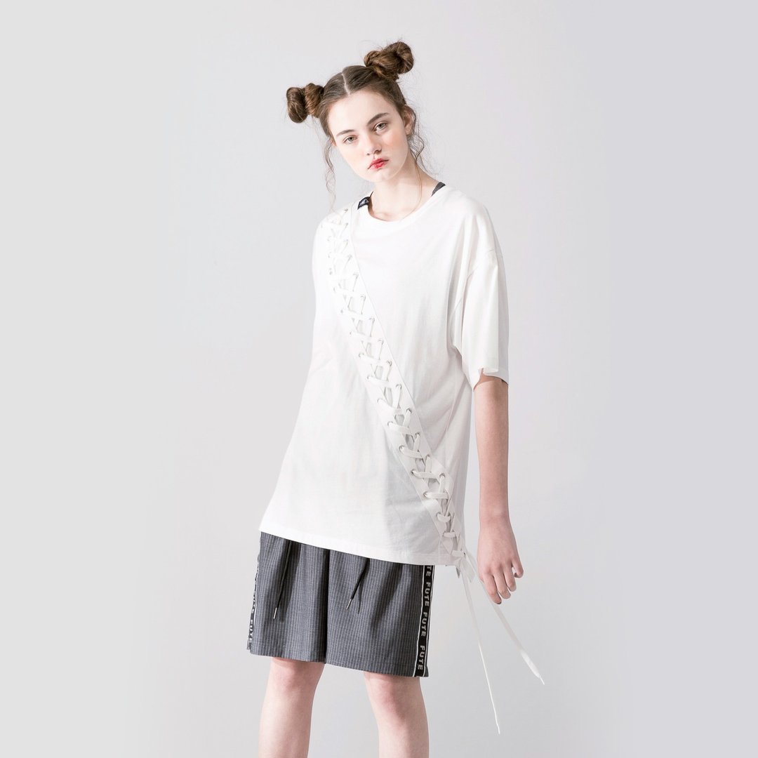 【中性款】 衣身绑带短袖t-shirt / 米白色 - 女装 T 恤 - 棉 白色