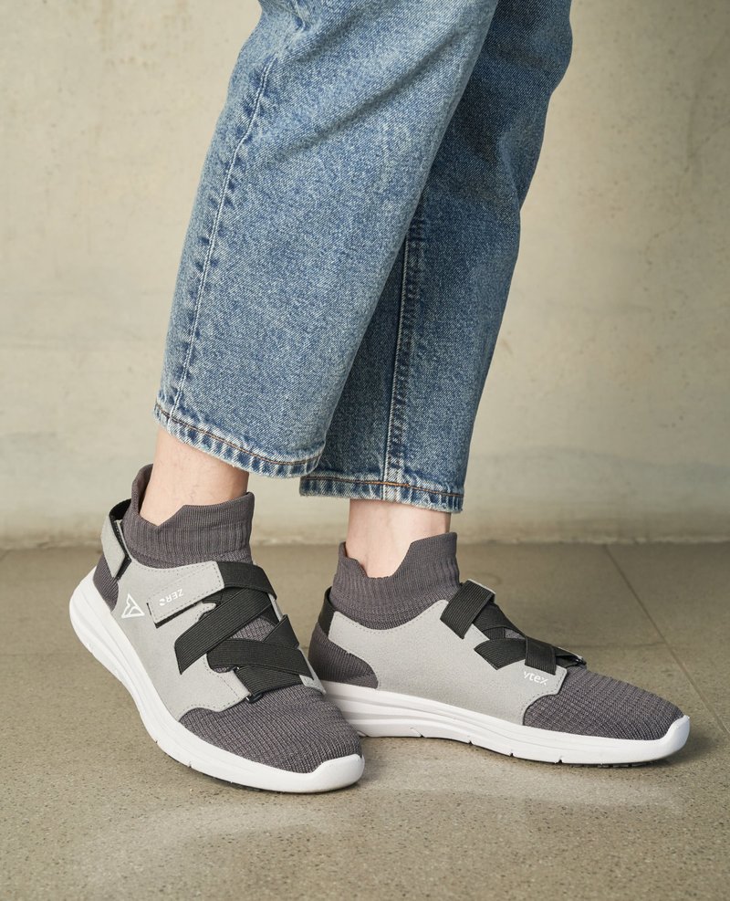 赠啰包【台湾制】V-TEX超机能防水鞋 - ZERO 灰雾 - 雨鞋/雨靴 - 防水材质 灰色