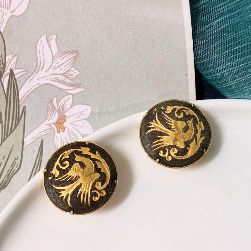【西洋古董饰品】西班牙大马士革24K金工艺 飞鸟缭绕图腾耳环耳夹 - 耳环/耳夹 - 贵金属 金色