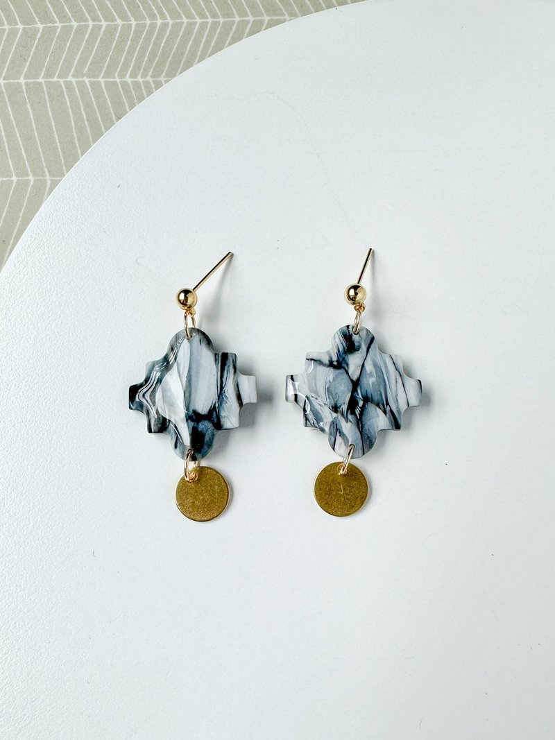 • 手工软陶耳环 • 黑白灰小摩洛哥 - 耳环/耳夹 - 陶 黑色