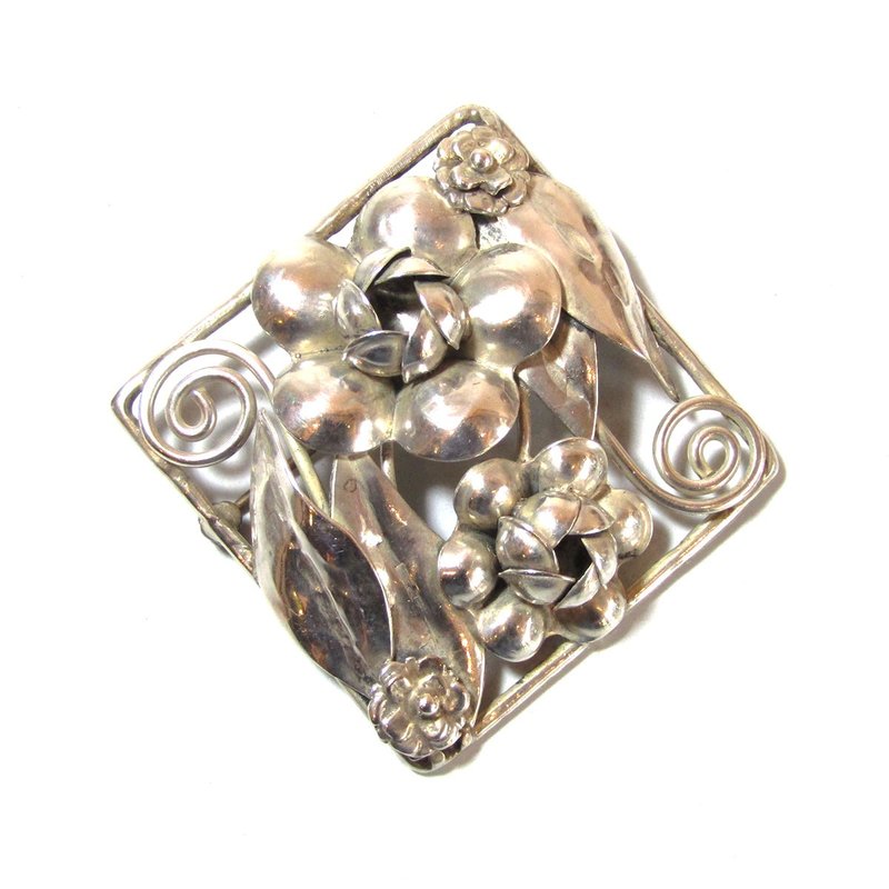 1940年代 复古 Hobe 纯银 花朵造型 胸针 - 胸针 - 其他金属 银色