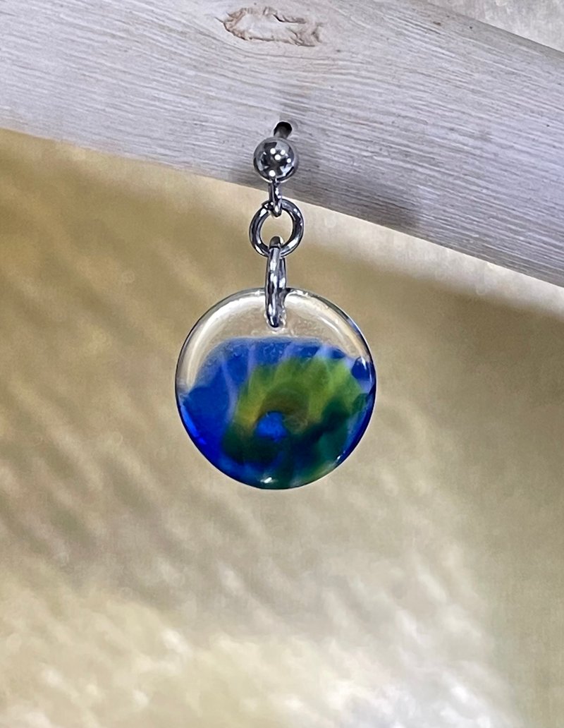 琉璃耳环 单边1只 夹式耳环 窗花复古耳环 手作饰品 医疗钢耳环 - 耳环/耳夹 - 琉璃 多色