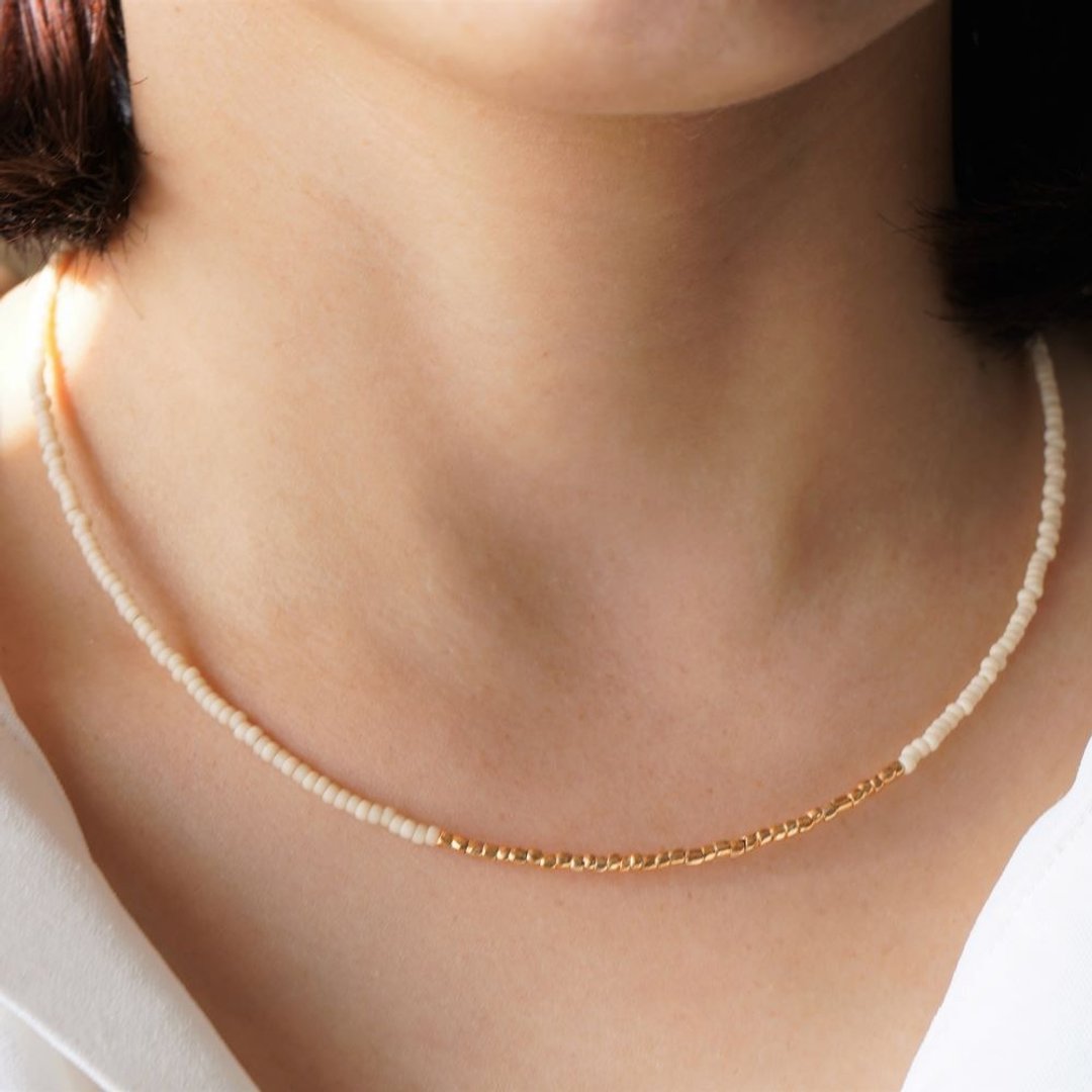 everyday necklace 奶白色极简珠饰项链 日本本金电镀珠 - 项链 - 玻璃 白色