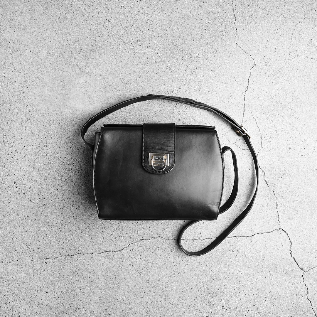 Bally 古董斜肩包 / Vintage 古着 - 手提包/手提袋 - 真皮 黑色