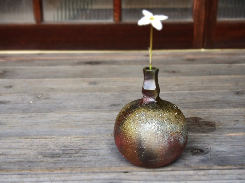 Bizen single-wheel insert ball (middle) h2-062 - 植栽/盆栽 - 陶 咖啡色
