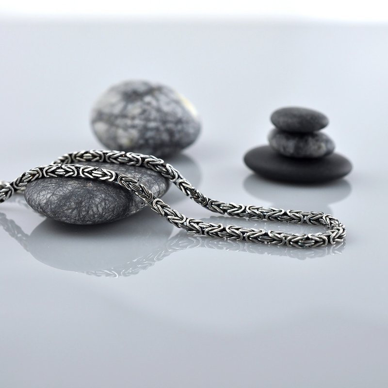 方形拜占庭单链(链宽2.5mm) 925纯银 硫化染黑 - 项链 - 纯银 银色