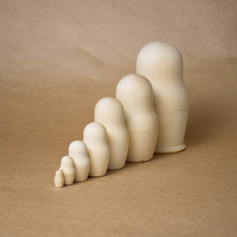 Blank Russian Nesting Dolls Wooden - 玩具/玩偶 - 木头 白色