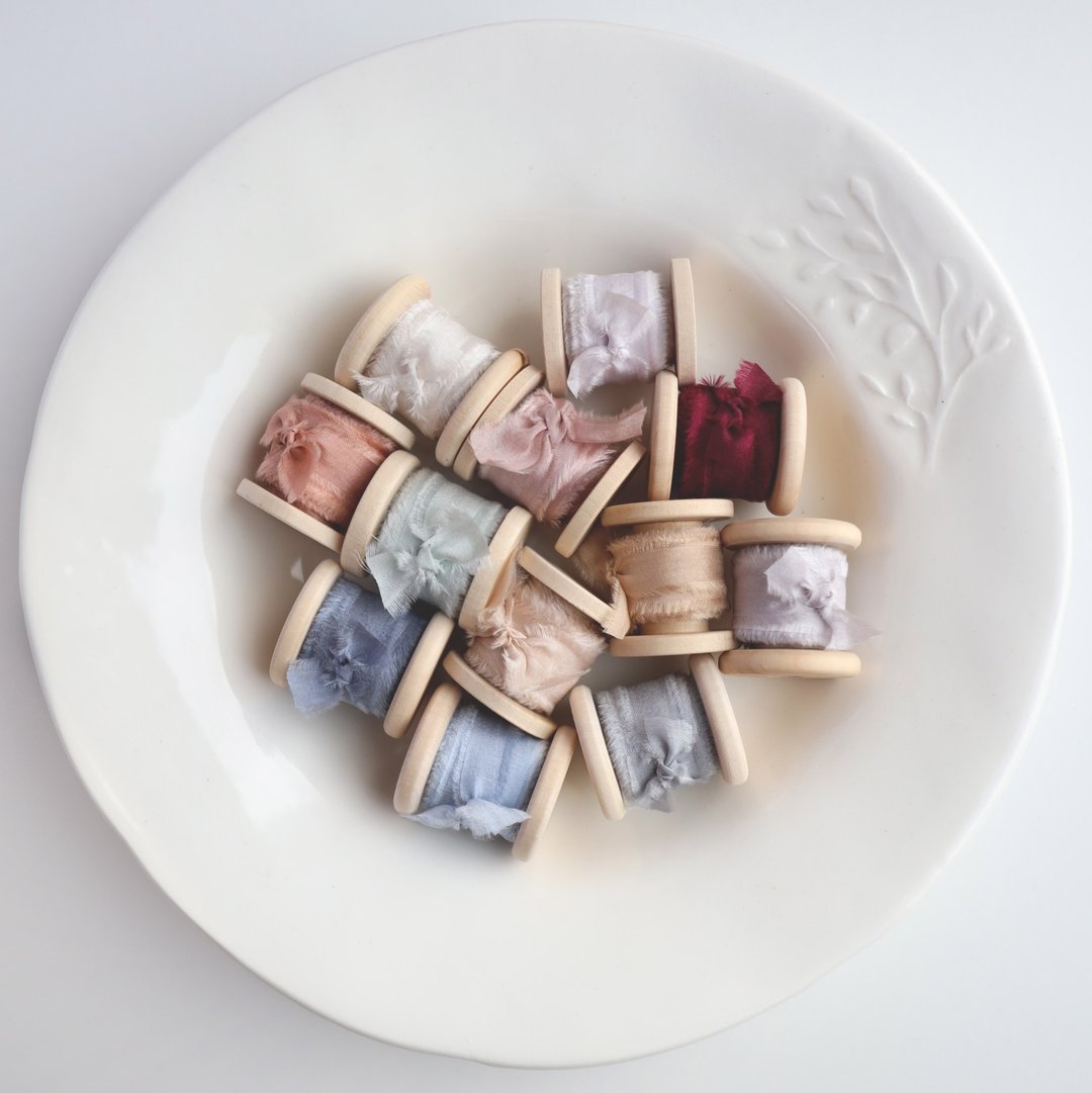 Narrow Silk Ribbons Mix / Hand Dyed Silk Ribbons / Set of 12 - 包装材料 - 丝．绢 多色