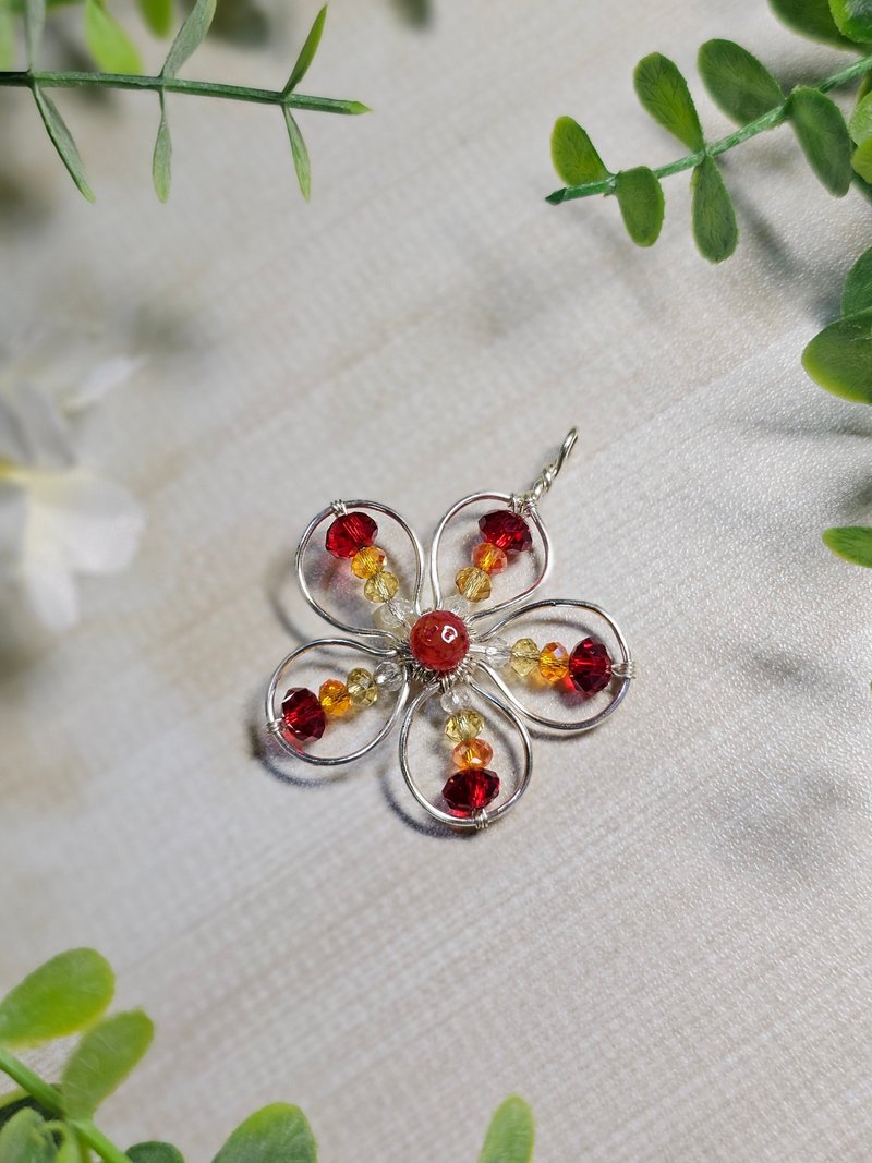 【叶绿𨥤手作】繁花似锦/金属线编织/节日/礼物/饰品/项链/手作 - 项链 - 铜/黄铜 红色