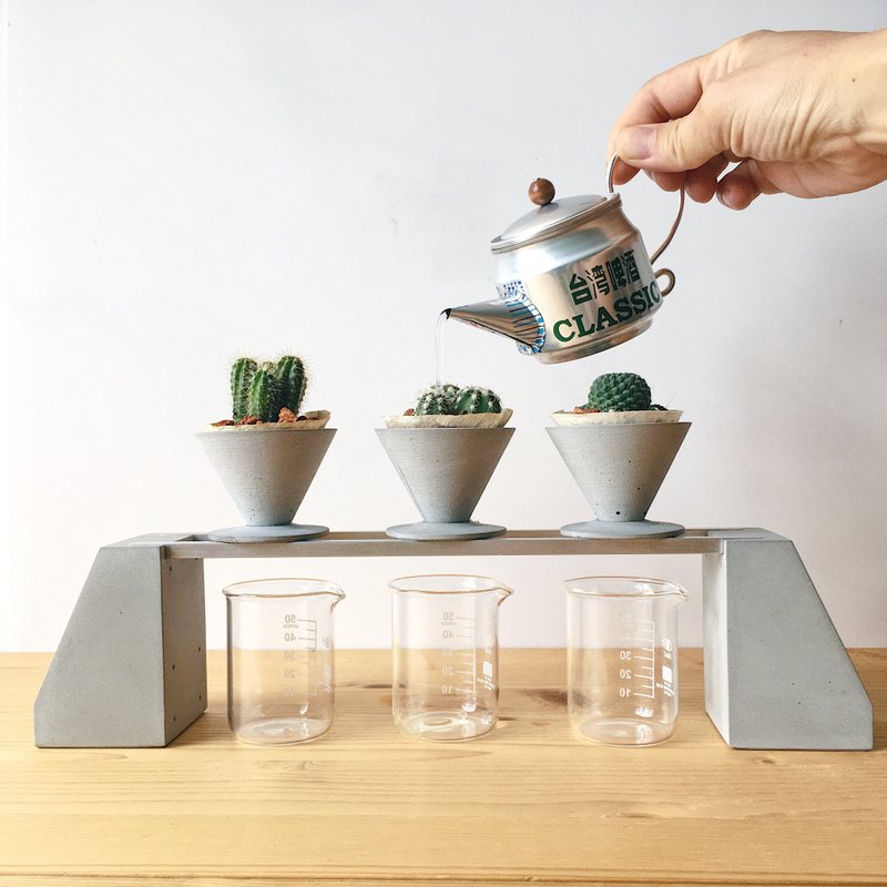 【咖啡时光】 迷你仙人掌DIY 手冲咖啡架缩小版 咖啡馆开幕礼 - 植栽/盆栽 - 水泥 灰色