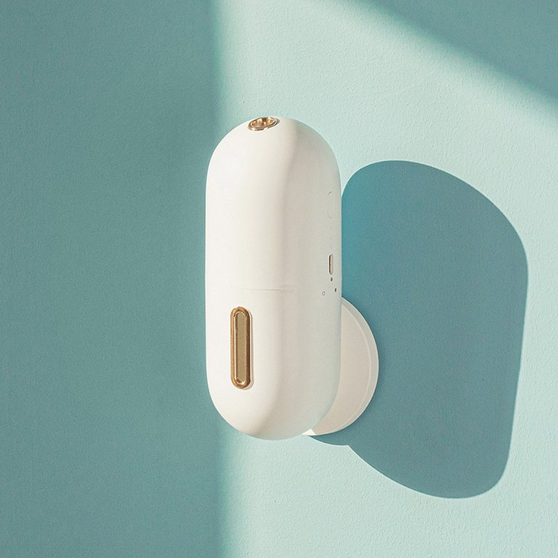 【品菲特PINFIS】胶囊壁挂香氛机 水氧机  (赠天然水性精油10ml) - 香薰/精油/线香 - 塑料 白色