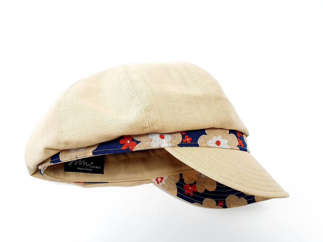 【HiGh MaLi】报童帽/日系拼布/宽帽沿/米色配日本椿花  #日本布 - 帽子 - 棉．麻 多色