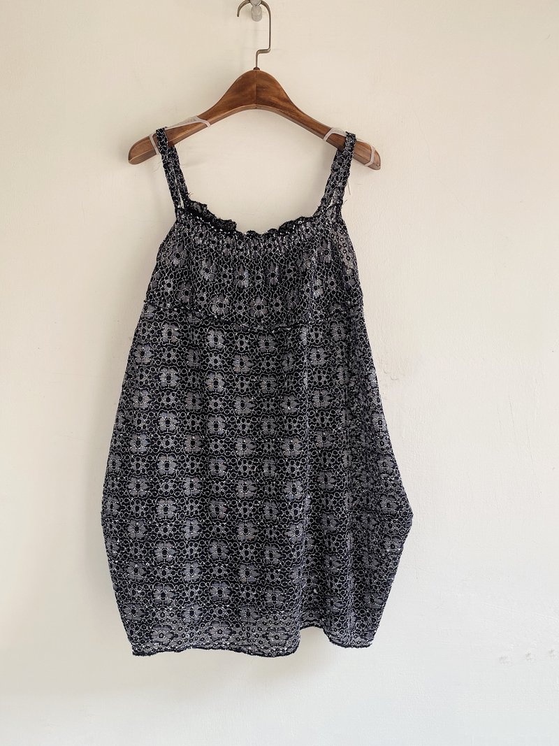 黑灰银丝线透肤宽宽夏季少女 古着蕾丝细肩带背心上衣 vintage - 女装背心 - 聚酯纤维 黑色