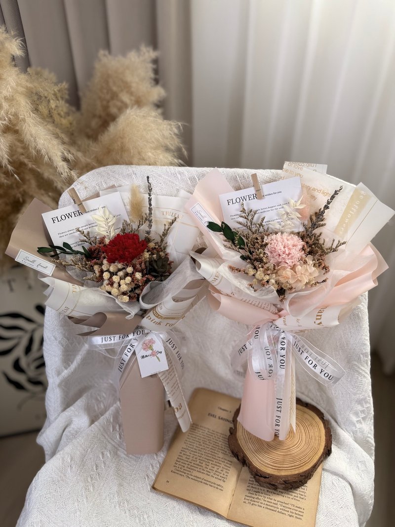 小束永生康乃馨花束 母亲节 康乃馨 礼物 花束 干燥花 - 干燥花/捧花 - 植物．花 红色