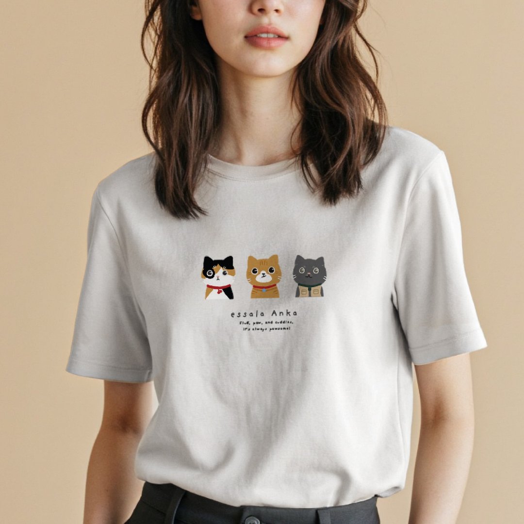 Essala T-Shirt 可爱猫咪印花T恤 - Anka03 - 女装 T 恤 - 棉 黑色