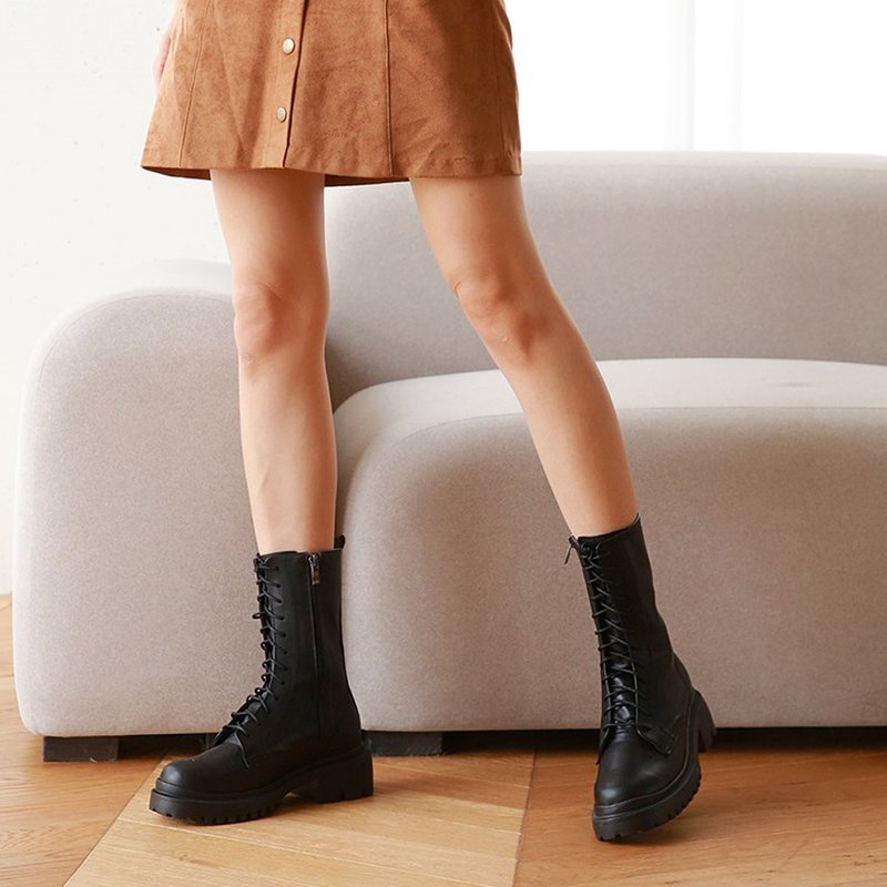 PRE-ORDER韩国人手制 MACMOC Goofy Black 短靴 - 女款短靴 - 其他材质 