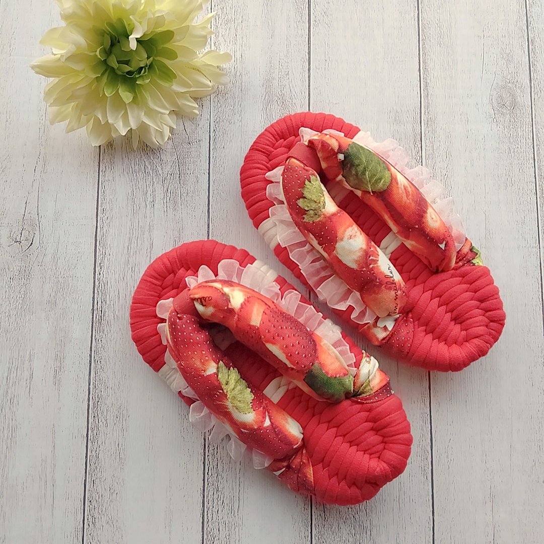 日本製手工健康布草履 室内拖鞋 草莓印花 17cm - 室内拖鞋 - 棉 红色