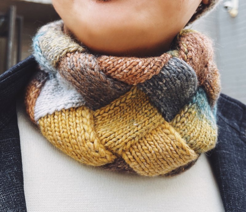 孤单不是一回事保暖编织脖围/围脖/保暖/围巾     夕阳色系 - 其他 - 其他材质 多色