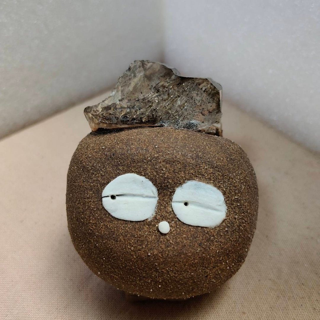 陶偶幸运石系列 - 11 号 / 白水晶 -皮纹/溶蚀/鳄鱼/骨干/浮生纹 - 玩偶/公仔 - 陶 