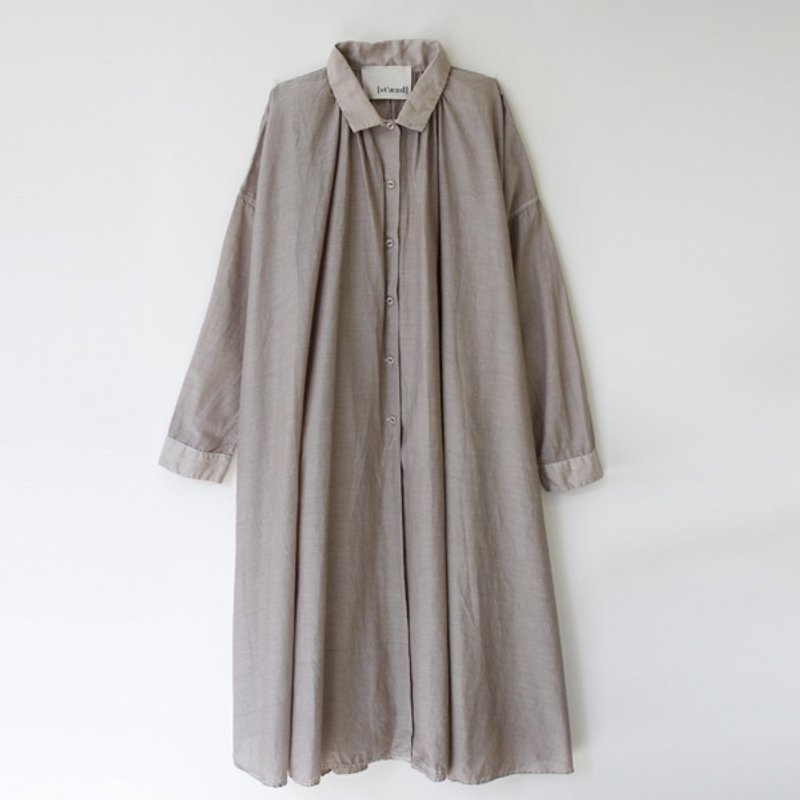 Botanical dyed　 Marguerite dyed cotton silk gathered dress - 洋装/连衣裙 - 丝．绢 卡其色